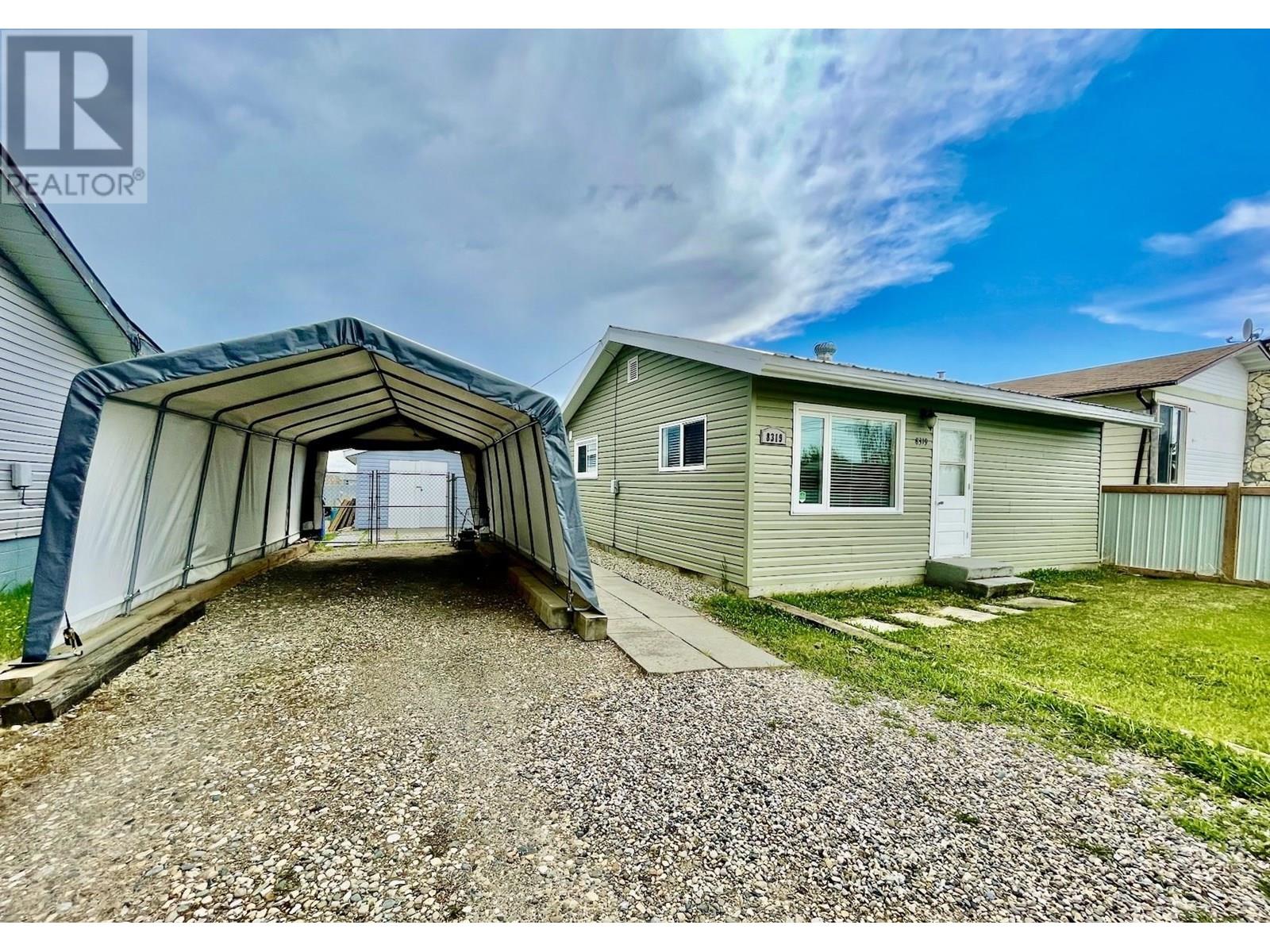 8319 94 AVENUE, Fort St. John, British Columbia