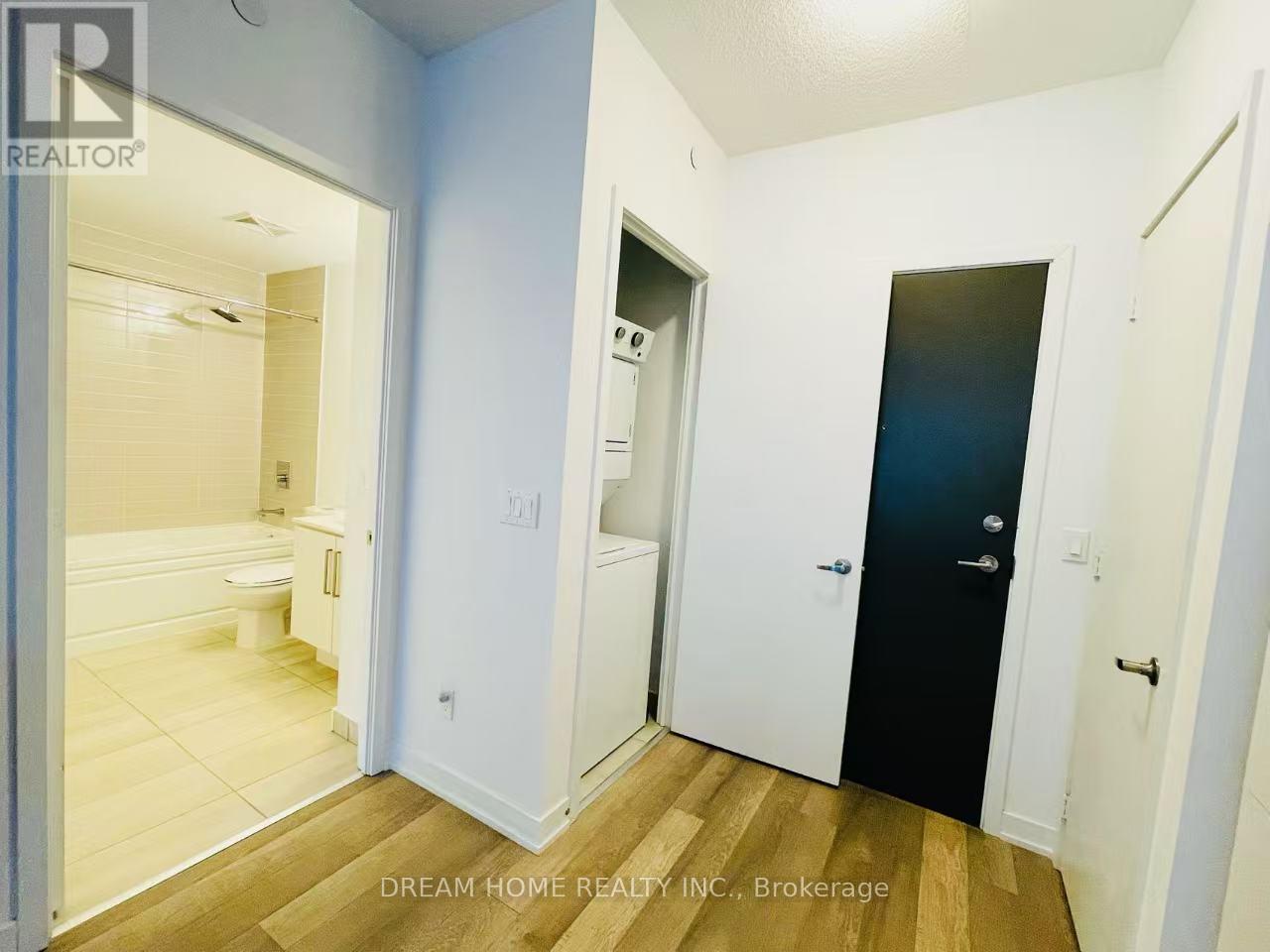 1810 - 5180 Yonge Street, Toronto, Ontario  M2N 0K5 - Photo 3 - C12284534
