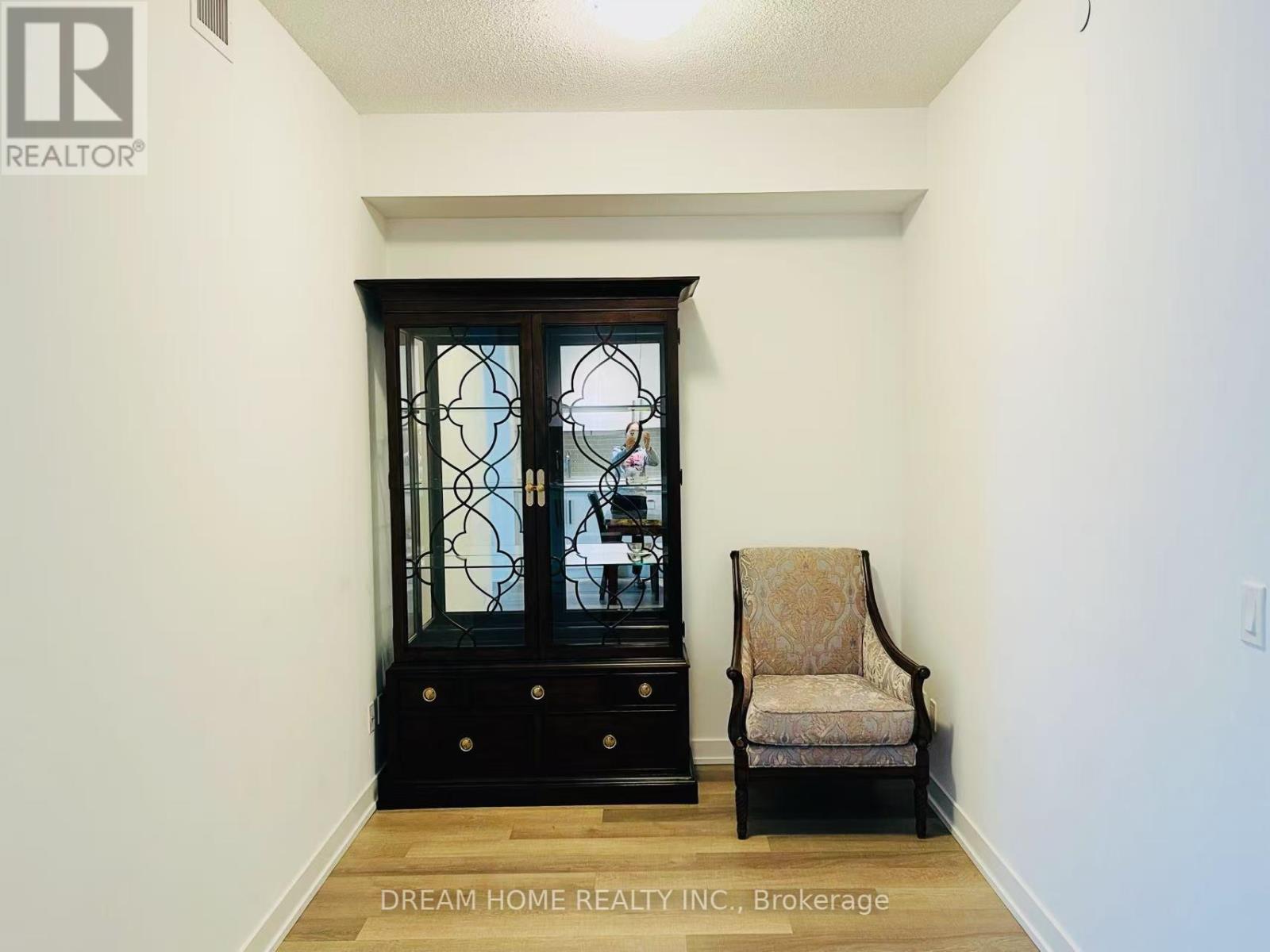 1810 - 5180 Yonge Street, Toronto, Ontario  M2N 0K5 - Photo 7 - C12284534