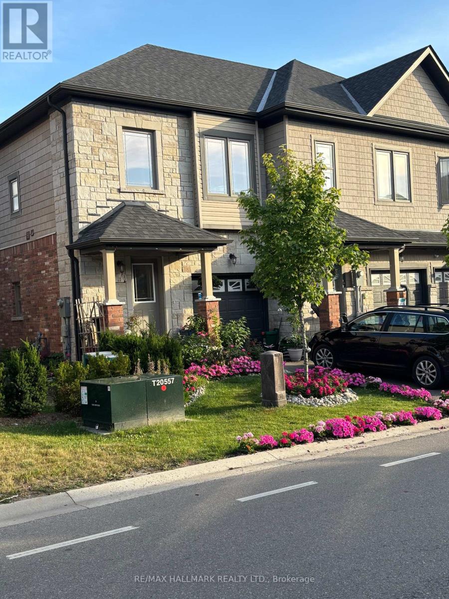15 Deneb Street, Barrie (Ardagh), Ontario  L4N 1N1 - Photo 2 - S12284565