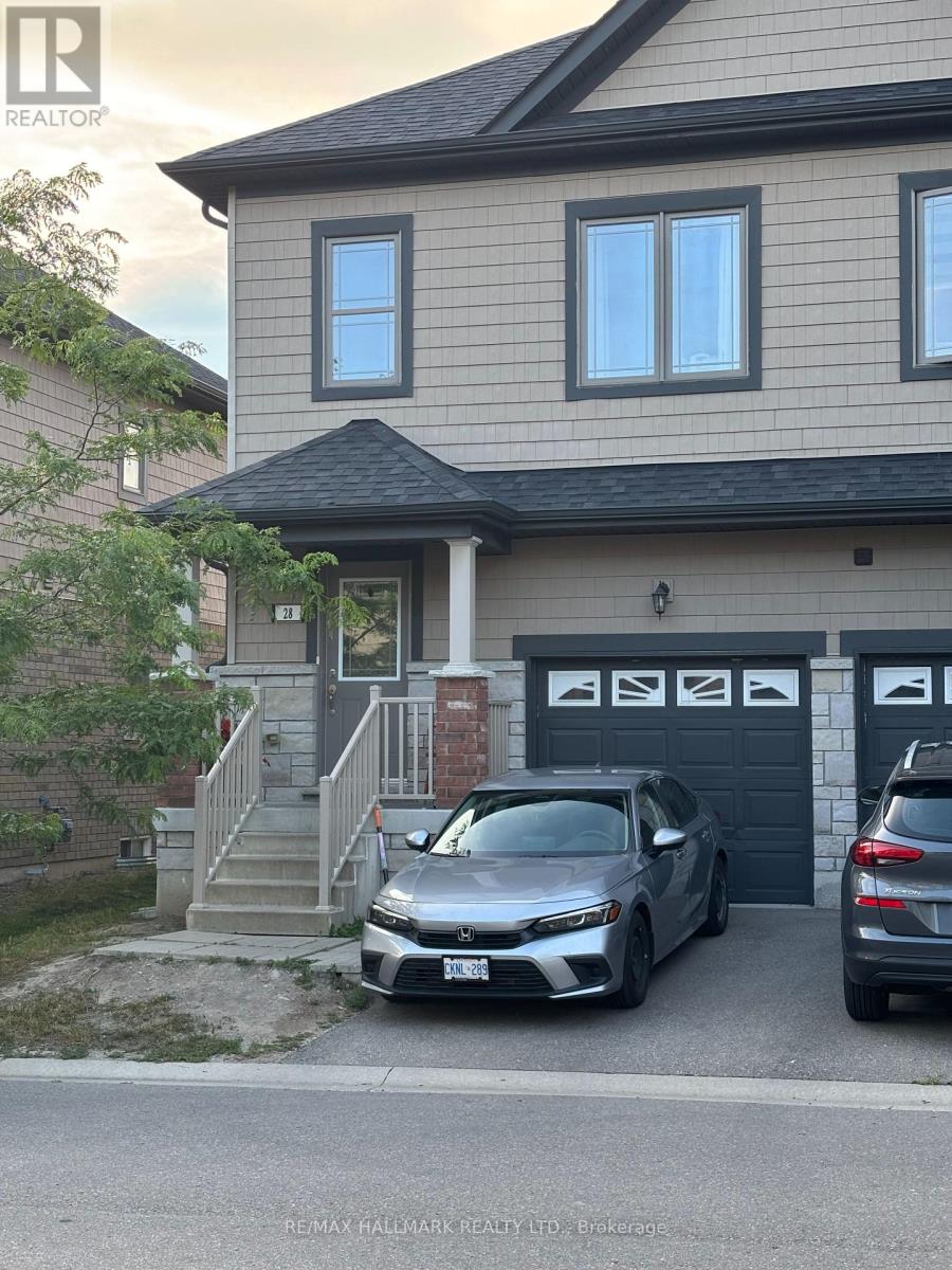 28 Deneb Street, Barrie (Ardagh), Ontario  L4M 0K6 - Photo 1 - S12284566