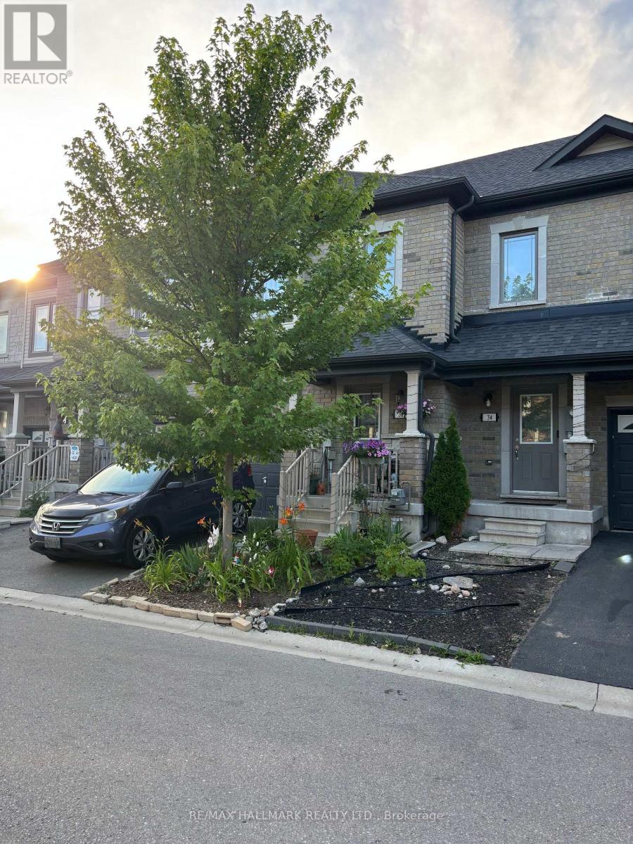 36 Deneb Street, Barrie (Ardagh), Ontario  L4M 0K6 - Photo 2 - S12284570