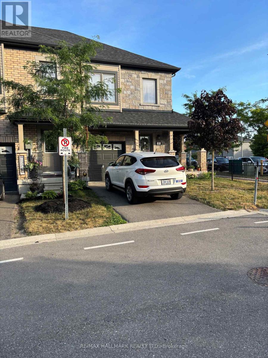 53 Deneb Street, Barrie (Ardagh), Ontario  L4M 0K6 - Photo 1 - S12284573