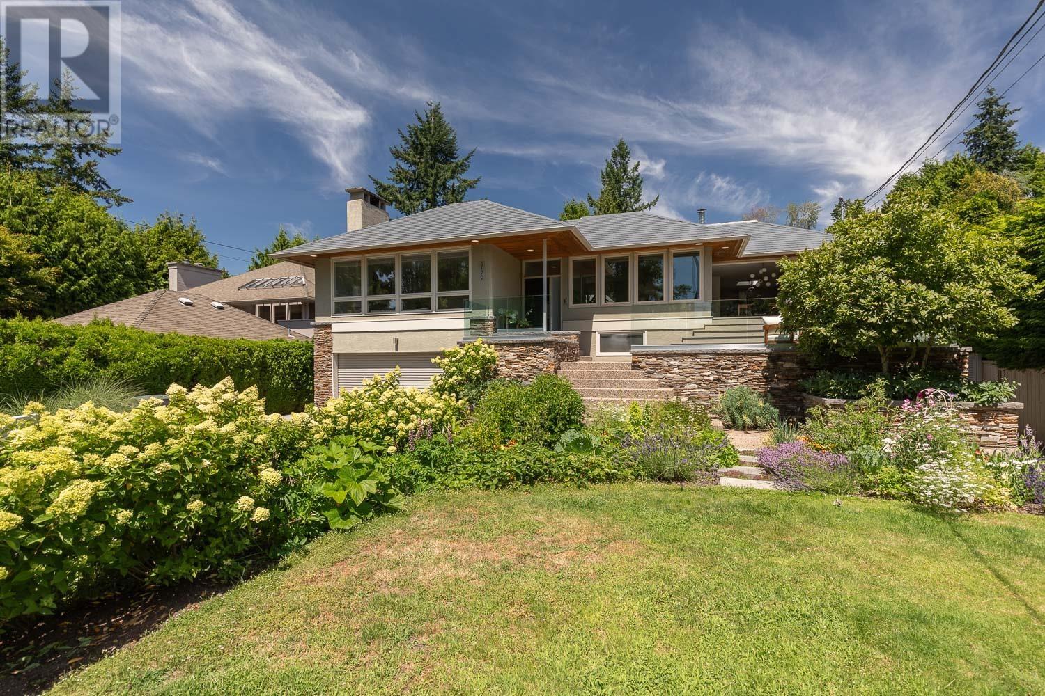 Property at 3179 W 49TH AVENUE image 2
