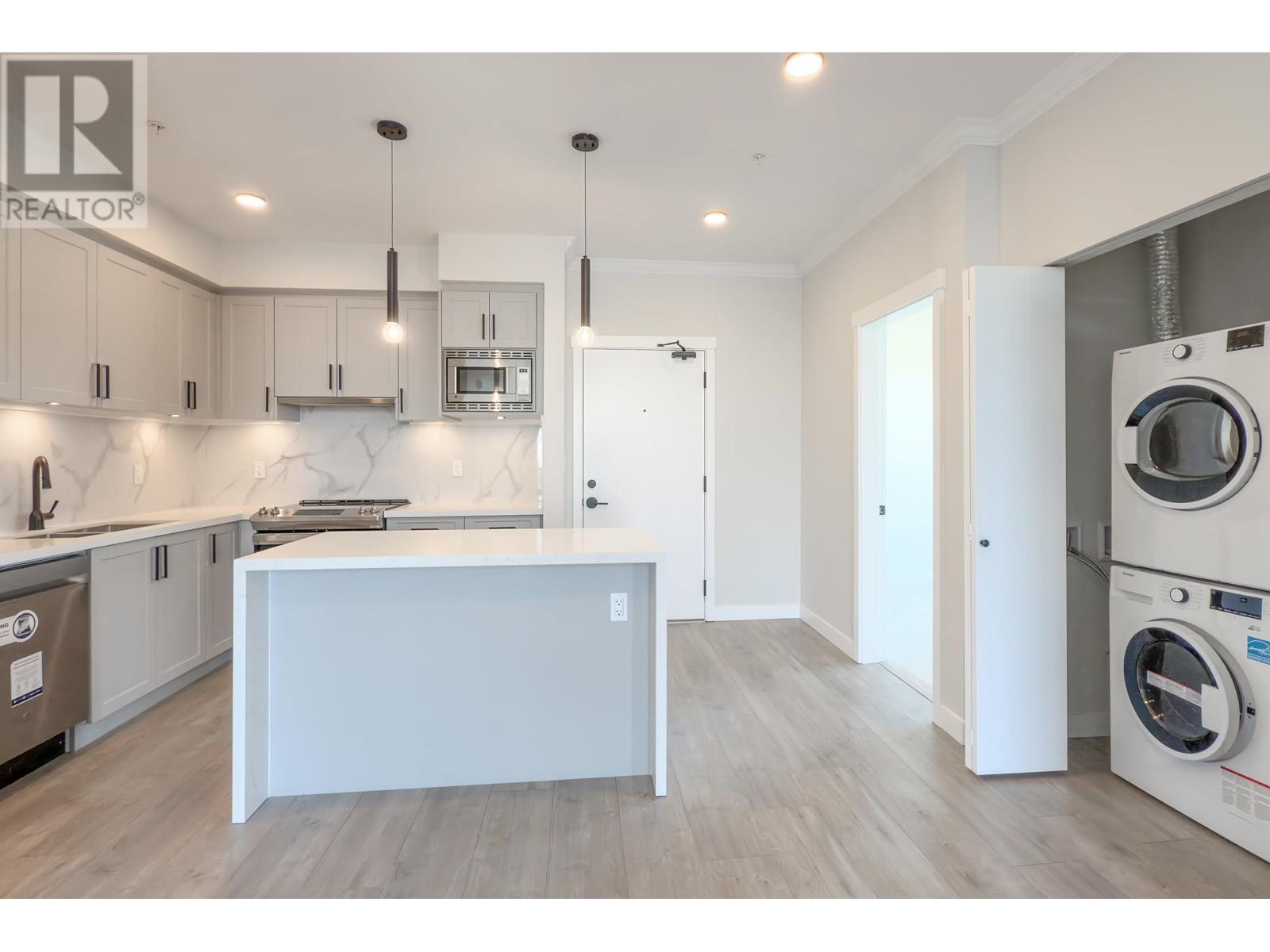 516 12109 223 Street, Maple Ridge, British Columbia  V2X 5Y6 - Photo 2 - R3026850