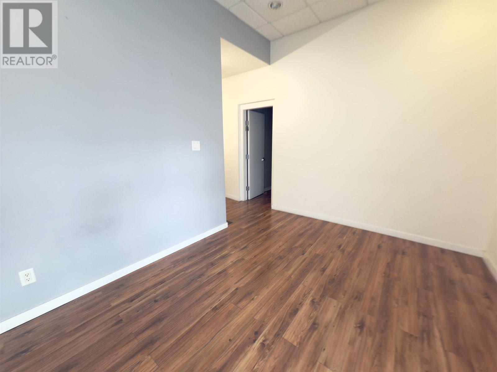 511 Columbia Street, New Westminster, British Columbia  V3L 1B2 - Photo 2 - C8070760