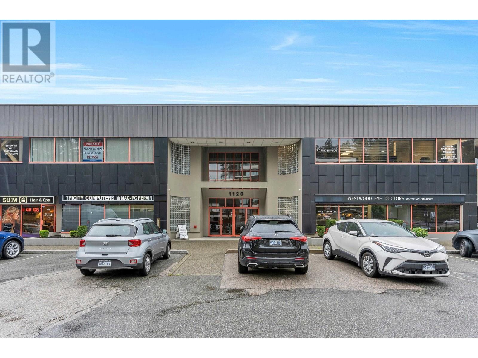 203 1120 WESTWOOD STREET, Coquitlam, British Columbia