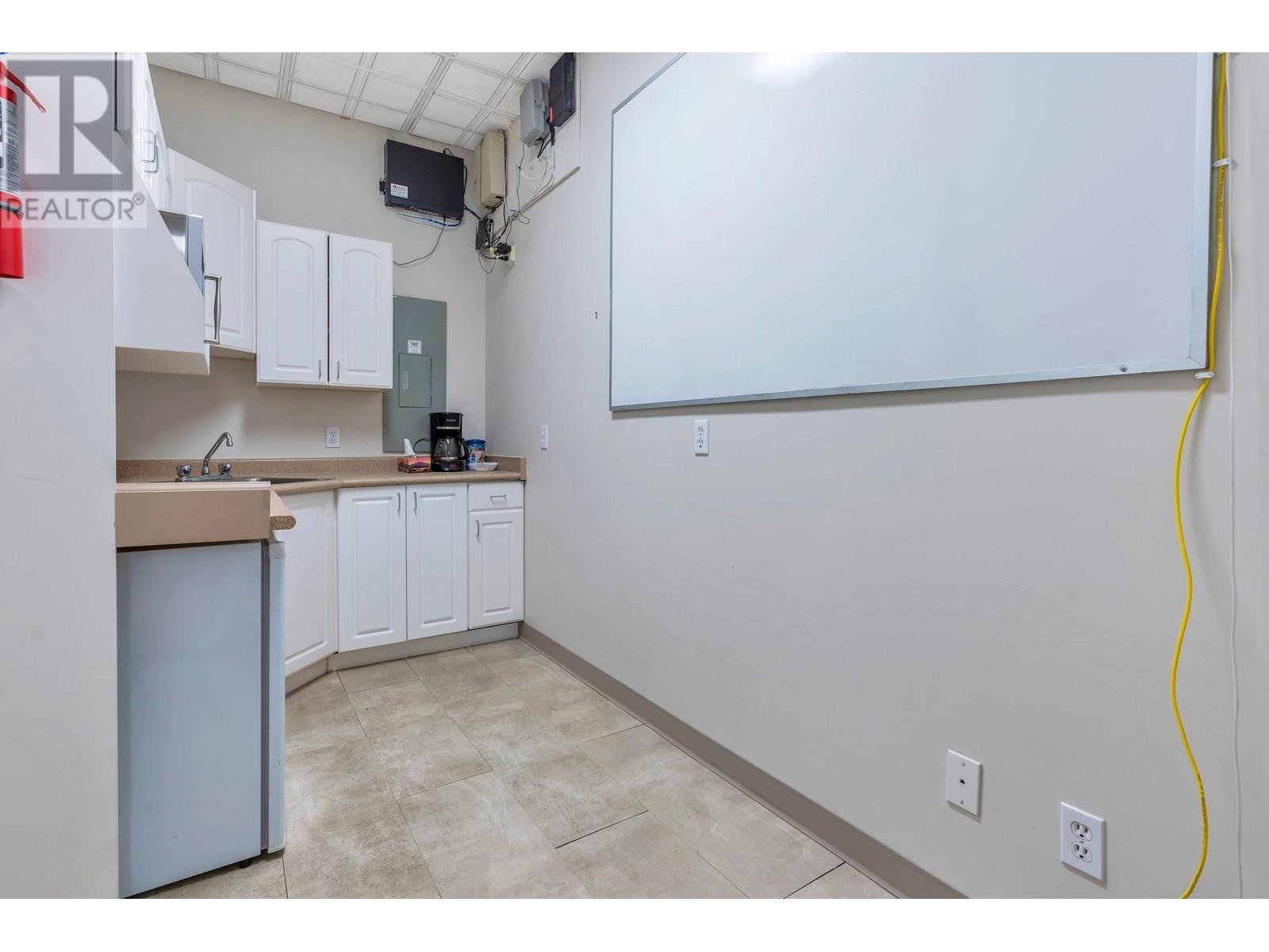203 1120 Westwood Street, Coquitlam, British Columbia  V3B 7K8 - Photo 27 - C8070764