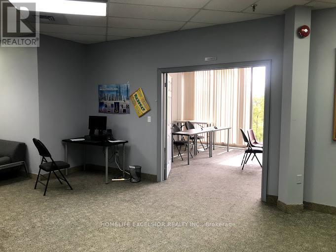 207 - 716 Gordon Baker Road, Toronto, Ontario  M2H 3B4 - Photo 16 - C12284578
