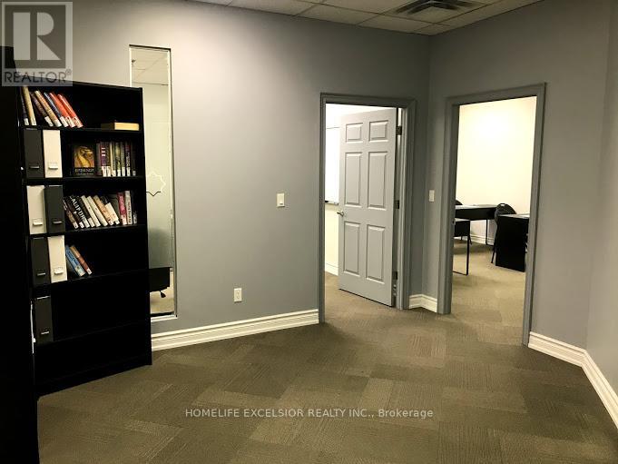 207 - 716 Gordon Baker Road, Toronto, Ontario  M2H 3B4 - Photo 29 - C12284578