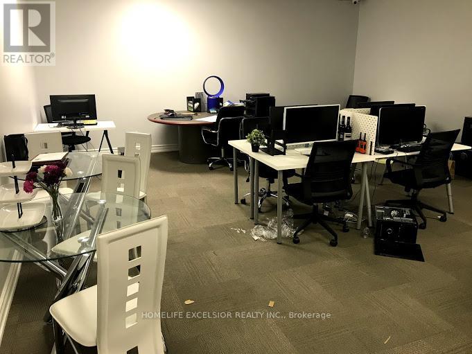 207 - 716 Gordon Baker Road, Toronto, Ontario  M2H 3B4 - Photo 38 - C12284578