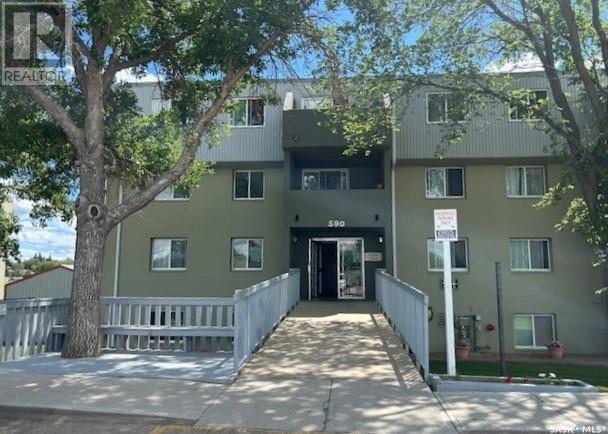 101 590 Laurier STREET, moose jaw, Saskatchewan
