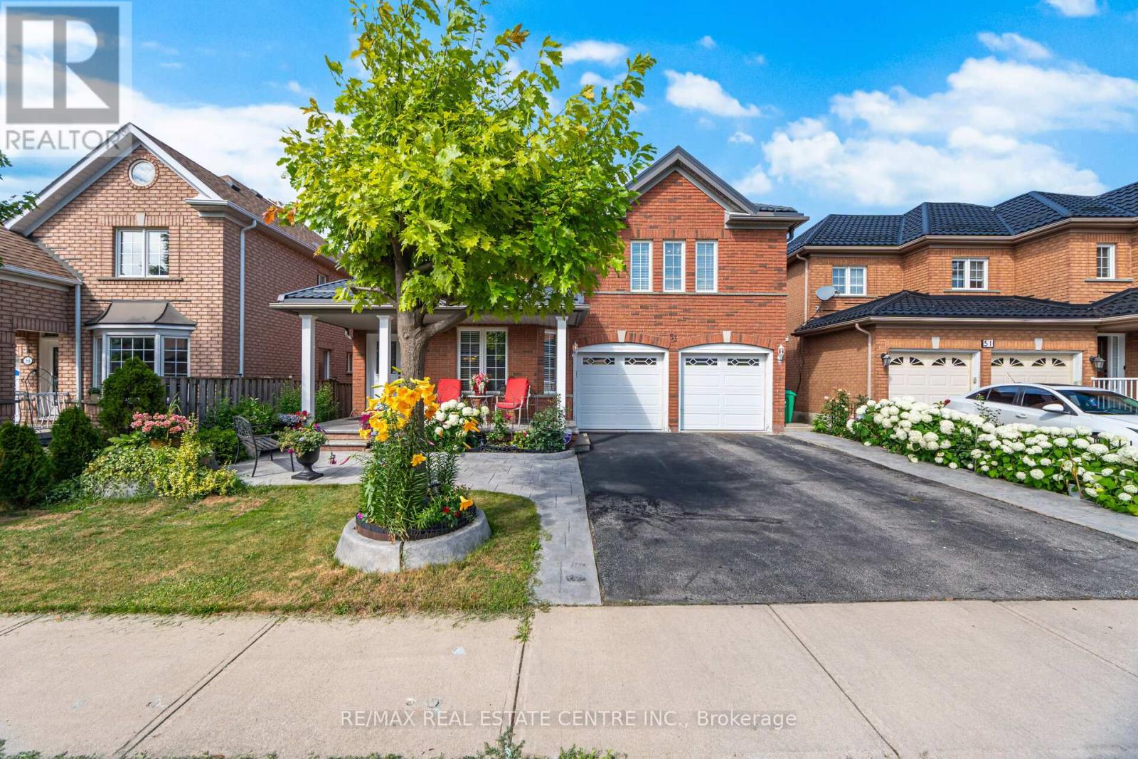 Property at 53 WILD INDIGO CRESCENT image 1
