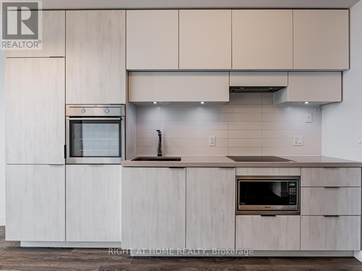 3809 - 8 Eglinton Avenue E, Toronto, Ontario  M4P 0C1 - Photo 10 - C12284599