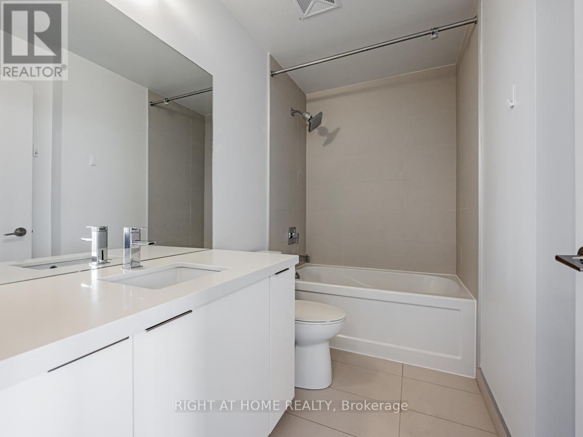 3809 - 8 Eglinton Avenue E, Toronto, Ontario  M4P 0C1 - Photo 7 - C12284599