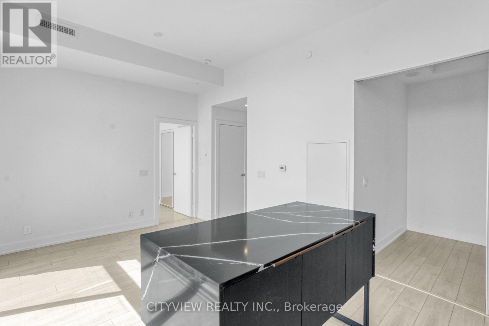 1104 - 270 Dufferin Street, Toronto, Ontario  M6K 0H8 - Photo 12 - W12284595