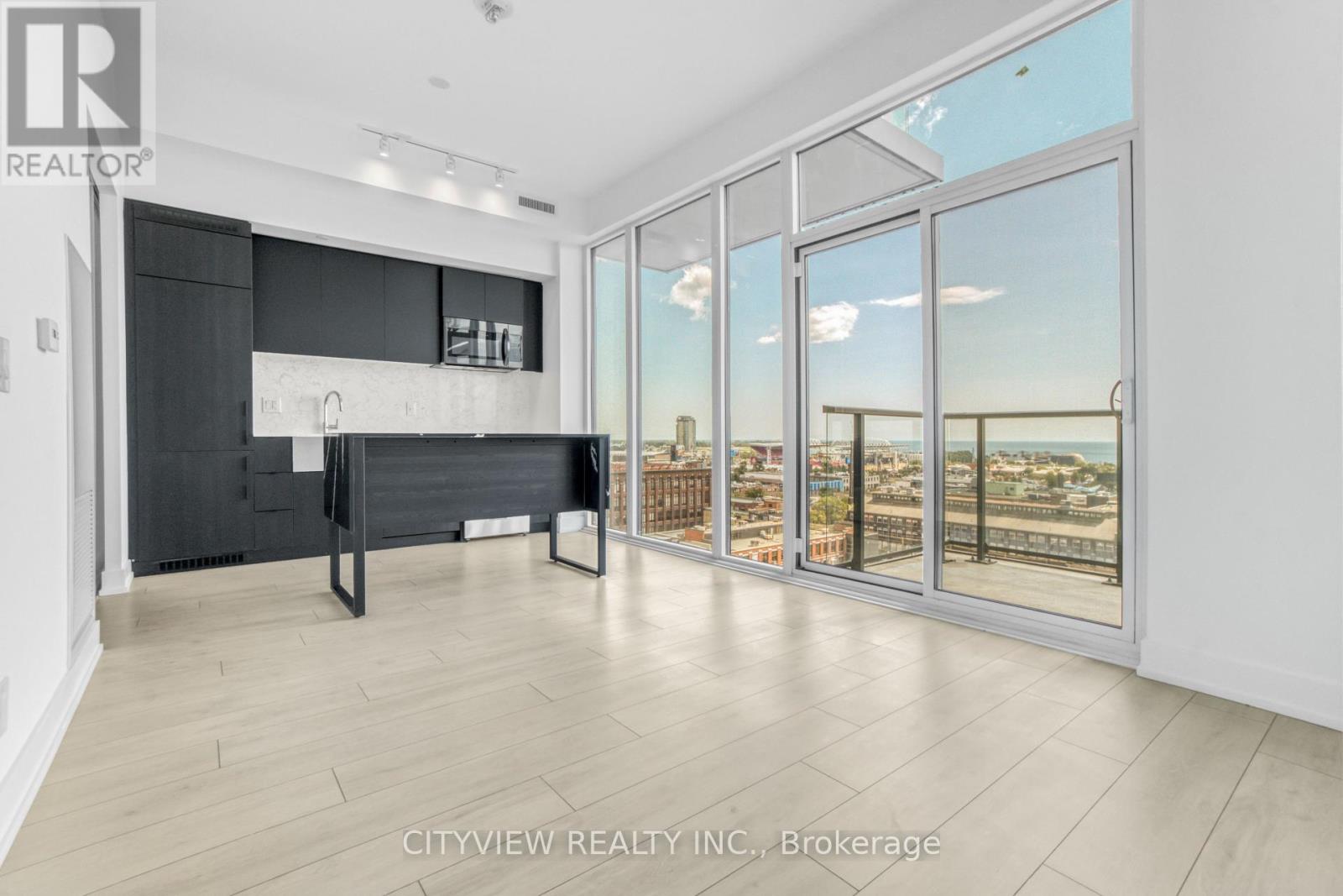 1104 - 270 Dufferin Street, Toronto, Ontario  M6K 0H8 - Photo 13 - W12284595