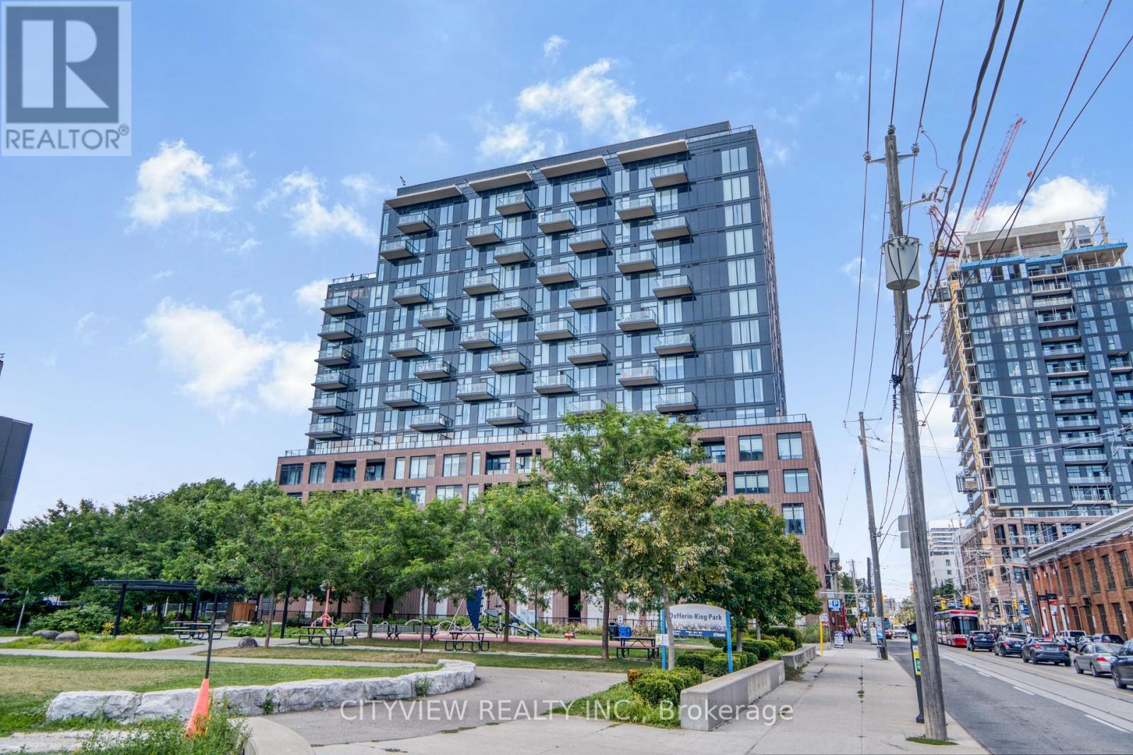 1104 - 270 Dufferin Street, Toronto, Ontario  M6K 0H8 - Photo 2 - W12284595