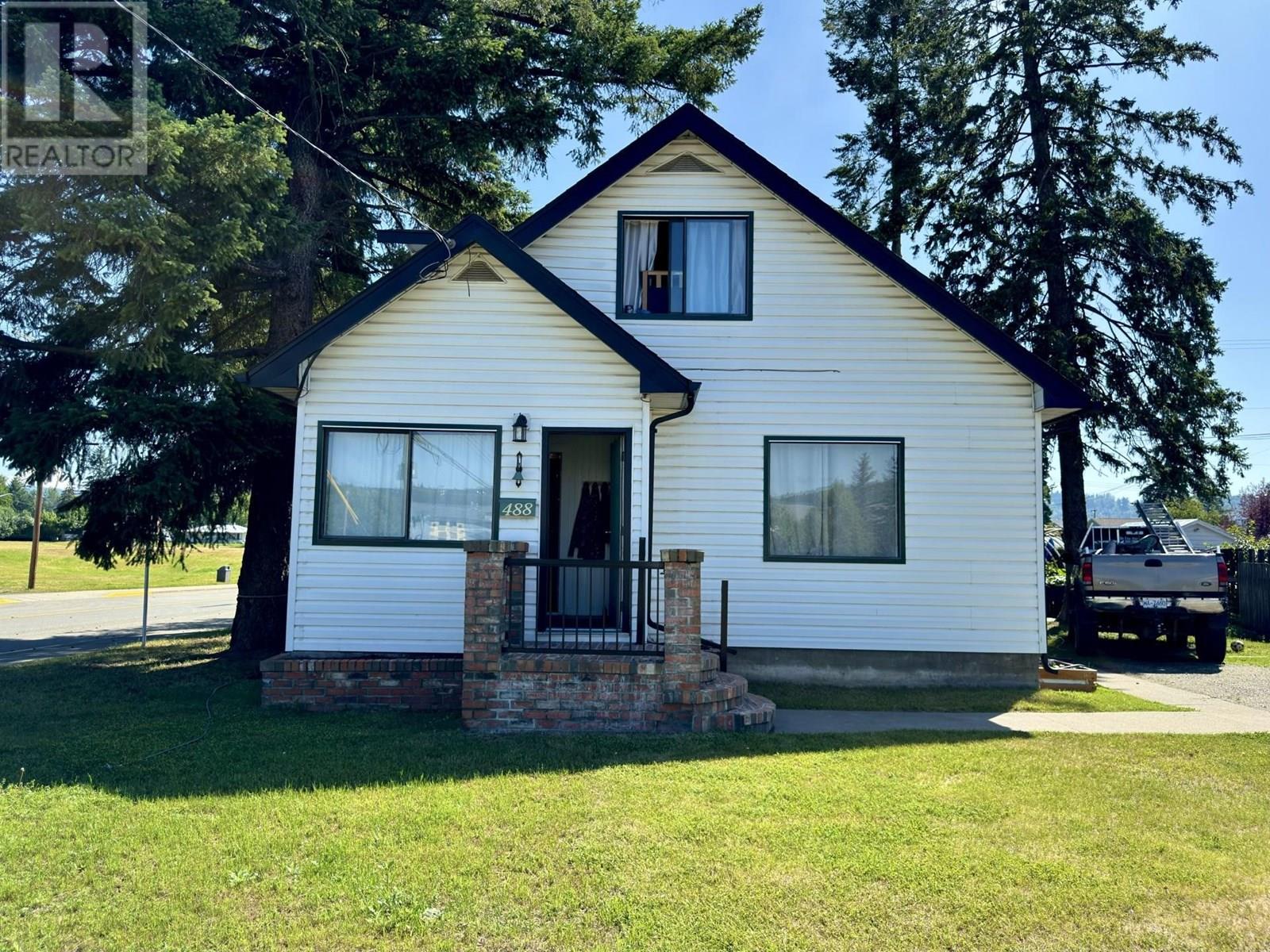 Property at 488 KINCHANT STREET image 2