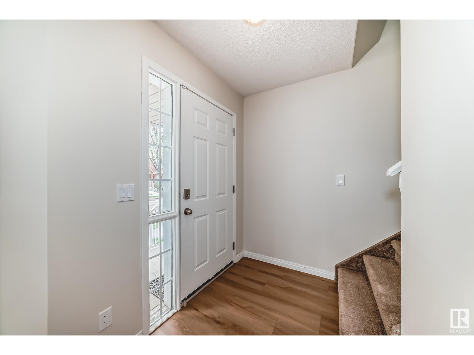 Property at 4307 TERWILLEGAR LINK LI NW image 3