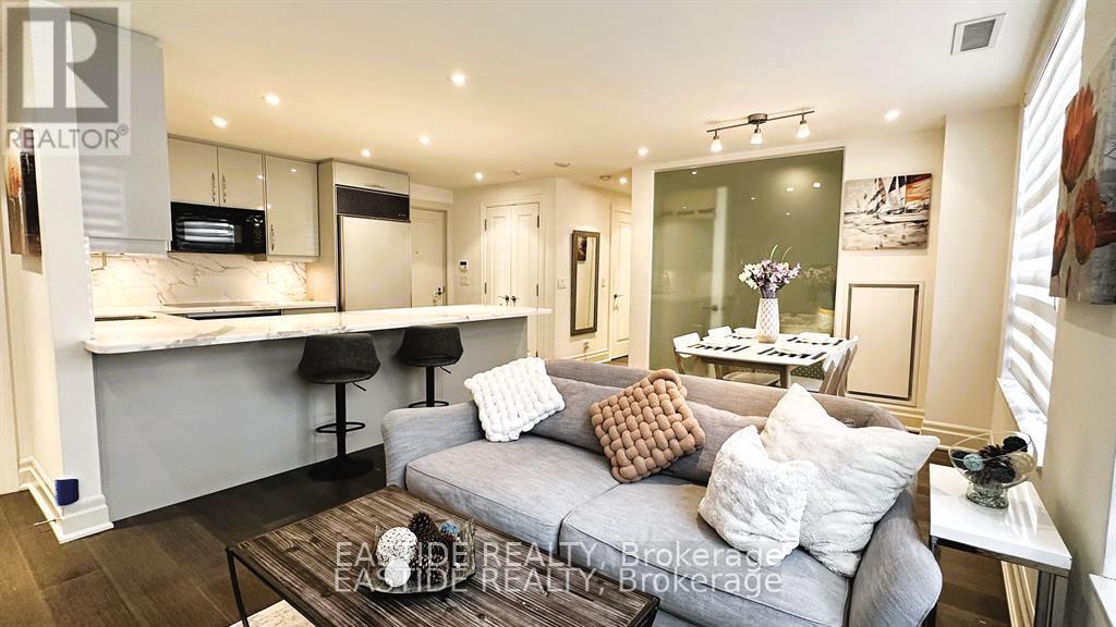 303 - 68 Yorkville Avenue, Toronto, Ontario  M5R 3V7 - Photo 10 - C12284622