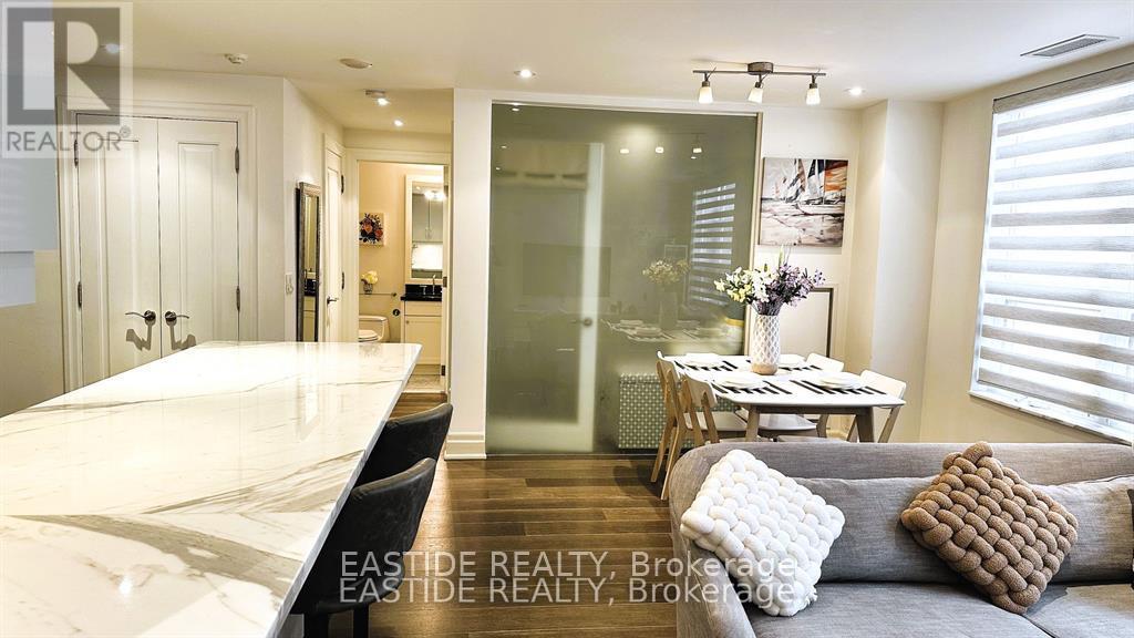 303 - 68 Yorkville Avenue, Toronto, Ontario  M5R 3V7 - Photo 11 - C12284622