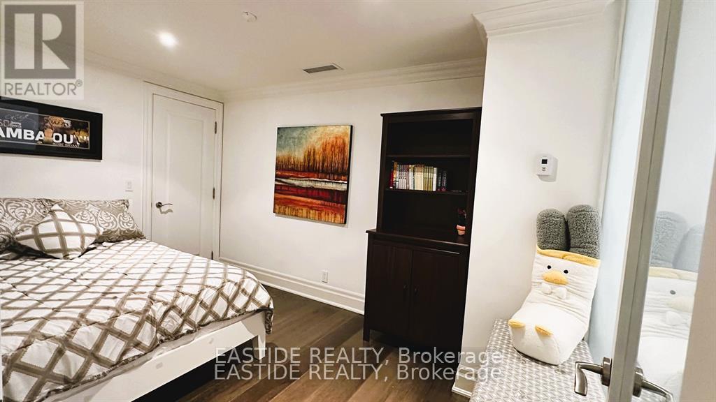 303 - 68 Yorkville Avenue, Toronto, Ontario  M5R 3V7 - Photo 18 - C12284622