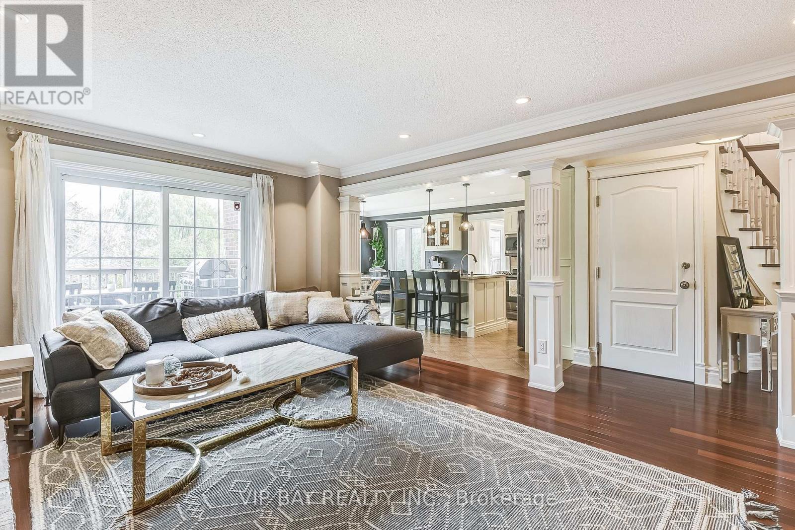 40 Dawnridge Trail, Brampton, Ontario  L6Z 2A1 - Photo 16 - W12284625
