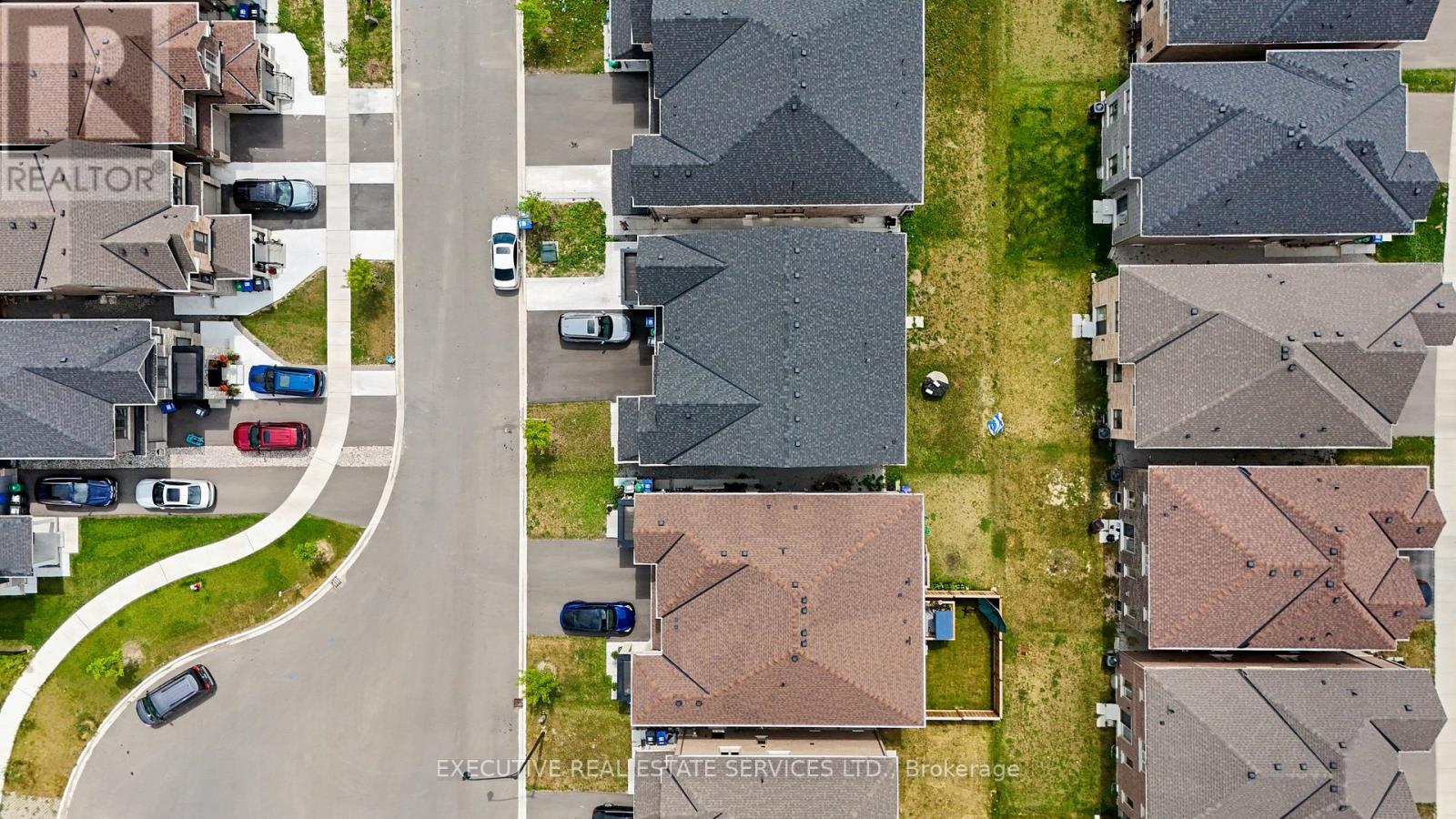 36 Truffle Court, Brampton (Northwest Brampton), Ontario  L7A 5A6 - Photo 9 - W12284627