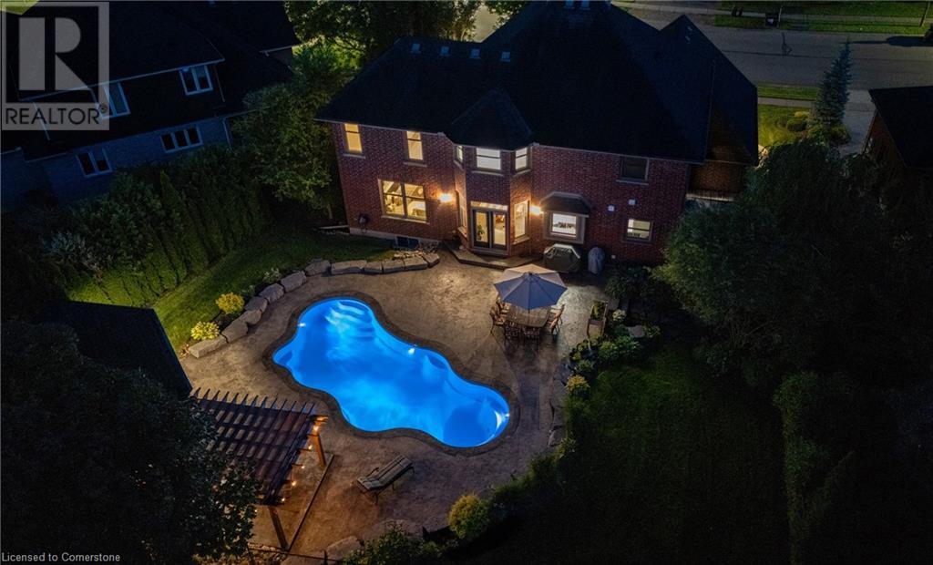 Property at 997 RIDGEWOOD Drive image 1