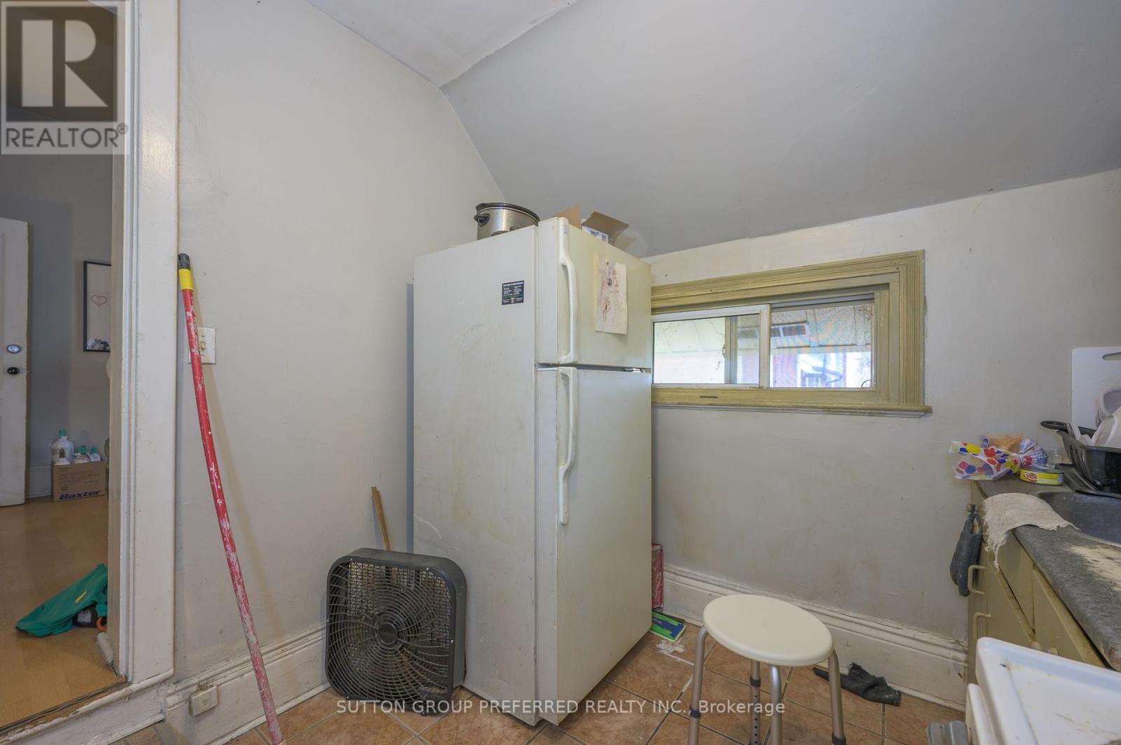 51 Stanley Street, London South, Ontario  N6C 1B2 - Photo 17 - X12284671