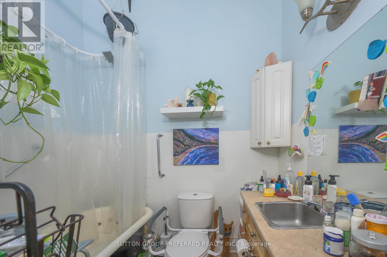 51 Stanley Street, London South, Ontario  N6C 1B2 - Photo 11 - X12284672