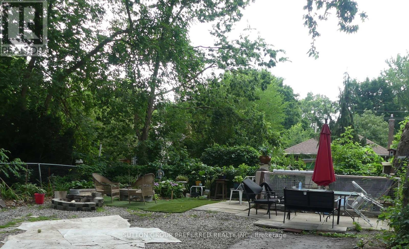 51 Stanley Street, London South, Ontario  N6C 1B2 - Photo 7 - X12284672