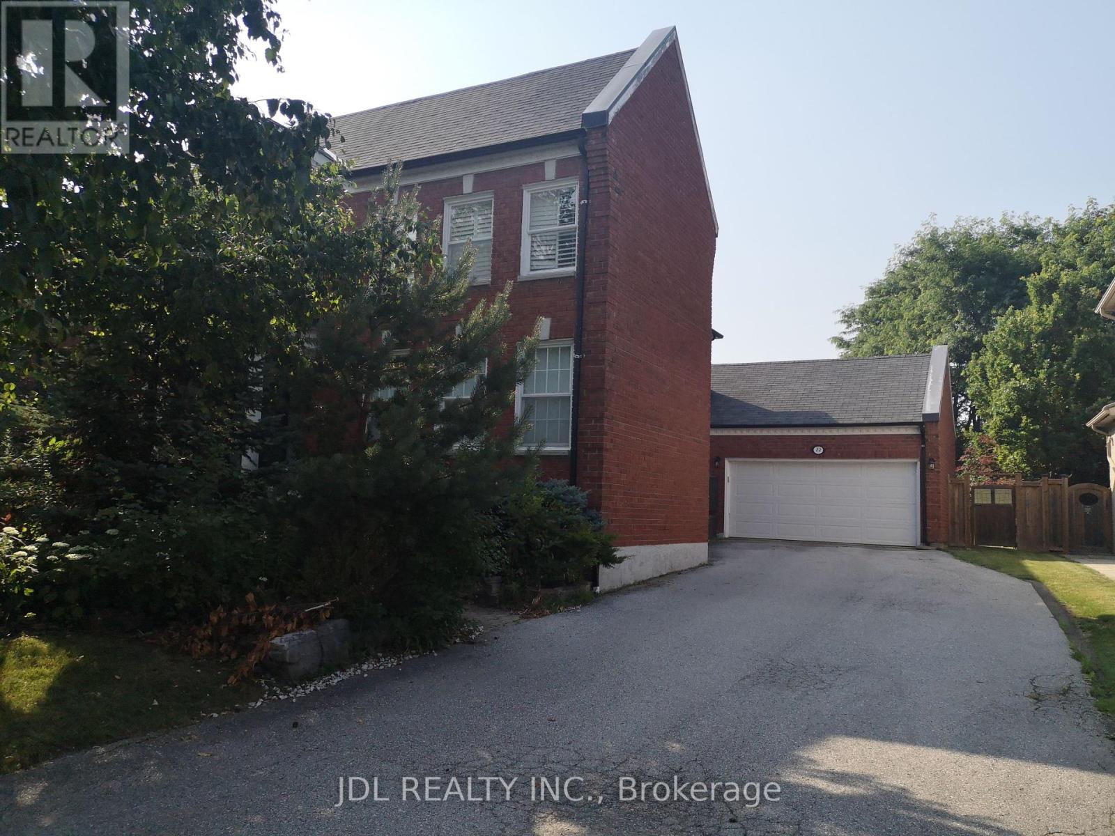 22 Hillholm Boulevard, Richmond Hill (Bayview Hill), Ontario  L4B 2J3 - Photo 25 - N12266455
