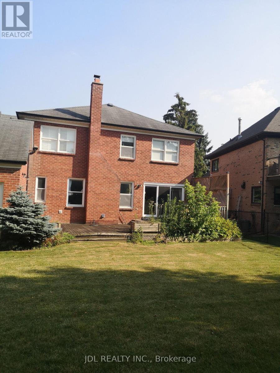 22 Hillholm Boulevard, Richmond Hill (Bayview Hill), Ontario  L4B 2J3 - Photo 26 - N12266455