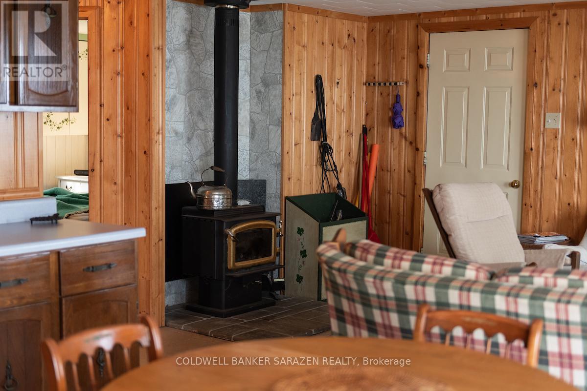 351 Leavoy Lane, Horton, Ontario  K7V 3Z8 - Photo 34 - X12284747