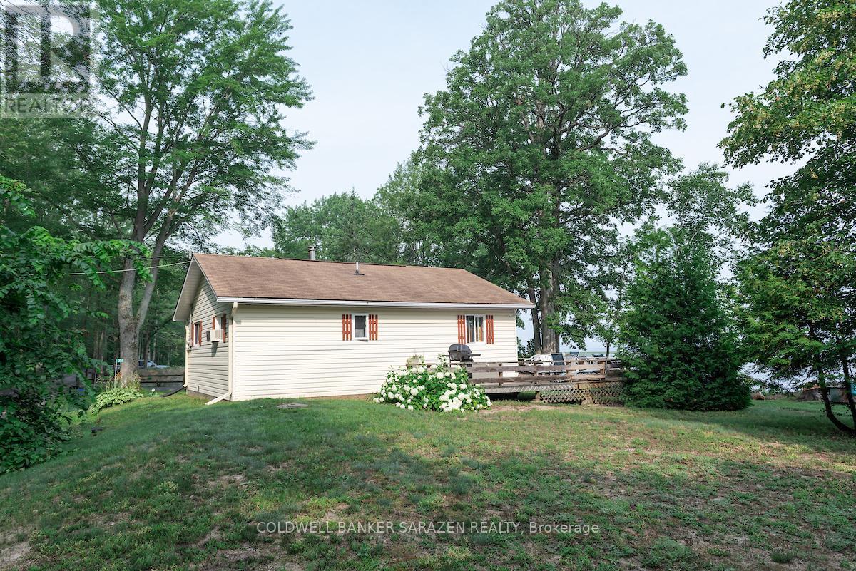351 Leavoy Lane, Horton, Ontario  K7V 3Z8 - Photo 5 - X12284747