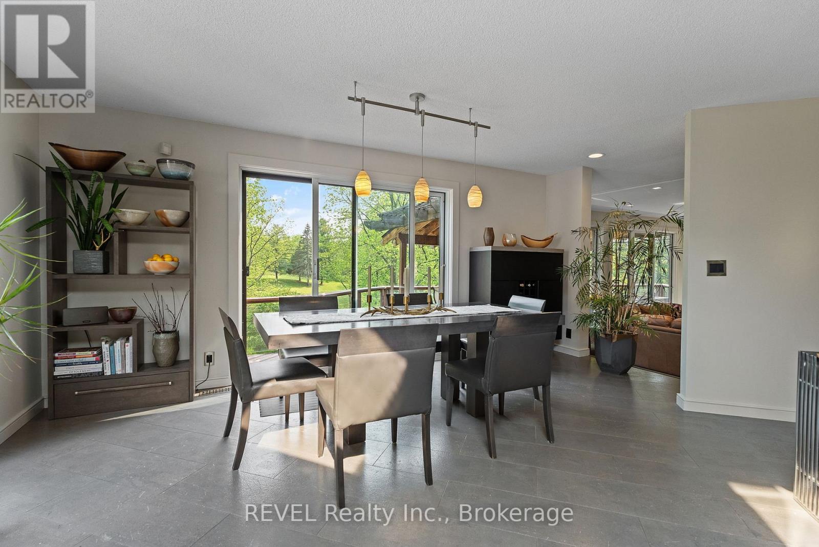 2721 Decew Road, St. Catharines (Rykert/vansickle), Ontario  L2R 6P7 - Photo 19 - X12266766