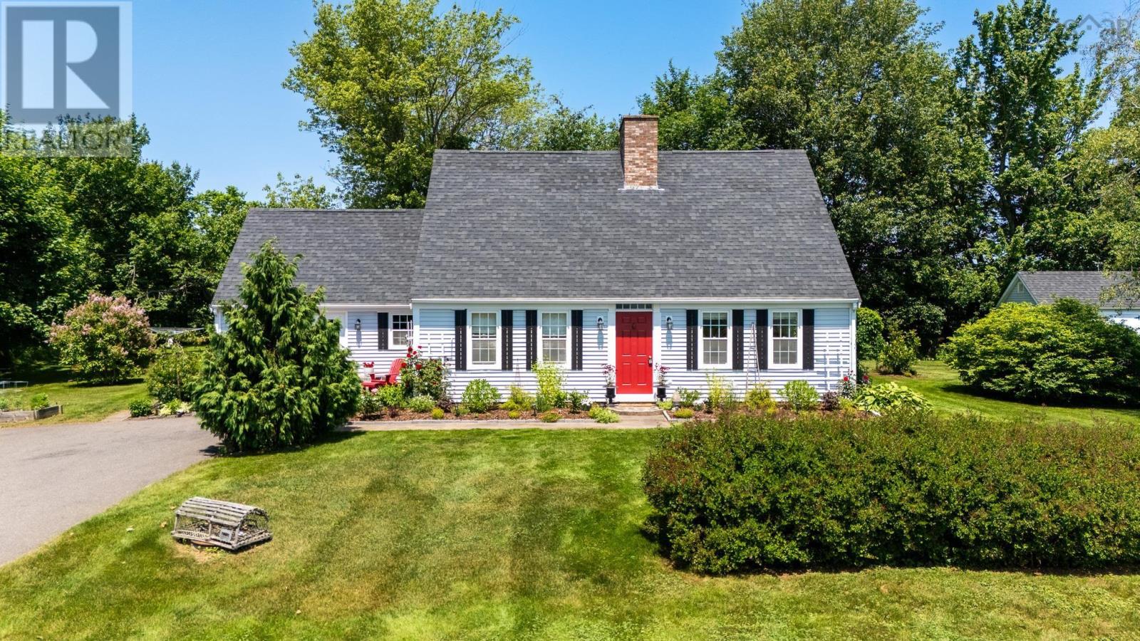 Property at 567 Canard Street image 1