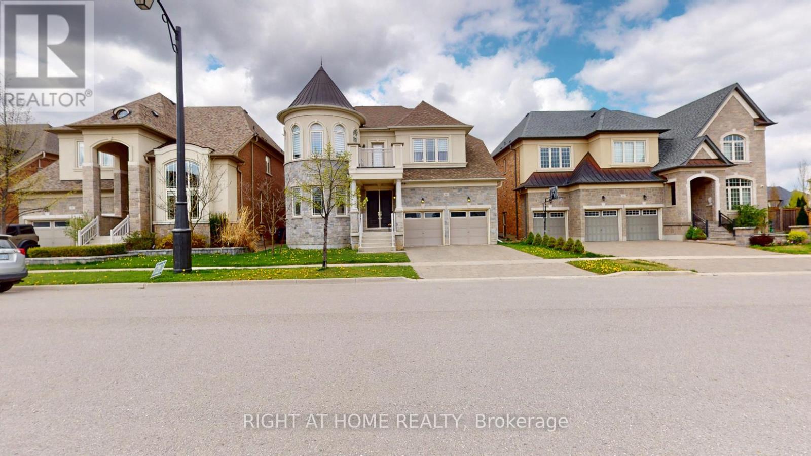 Property at 60 CHESNEY CRESCENT image 1