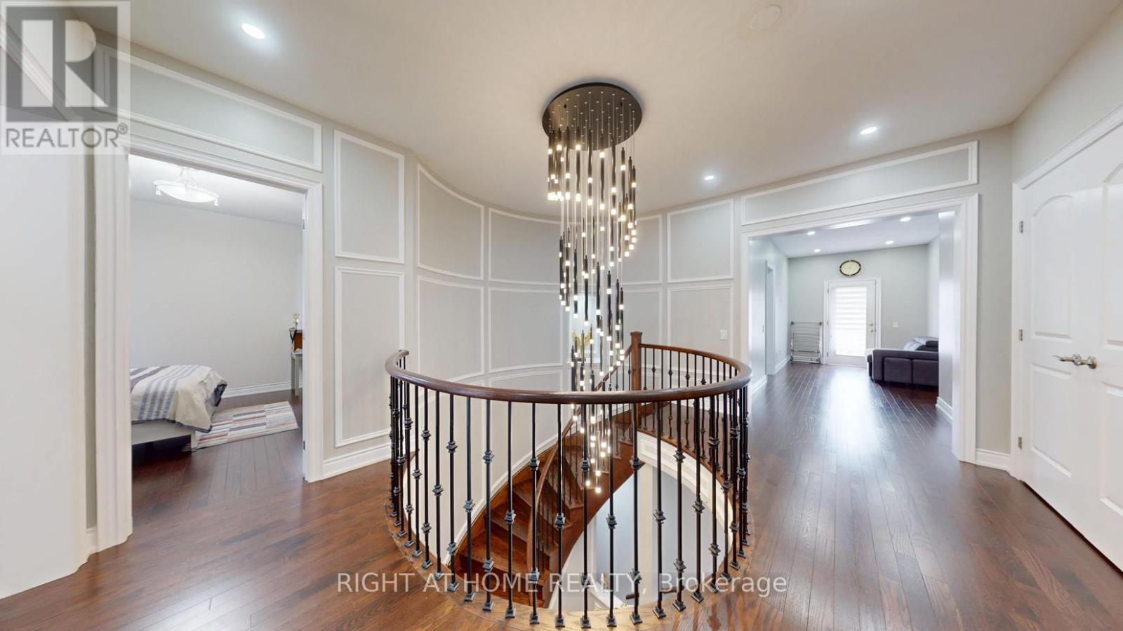 60 Chesney Crescent, Vaughan, Ontario  L4H 4A5 - Photo 19 - N12284698