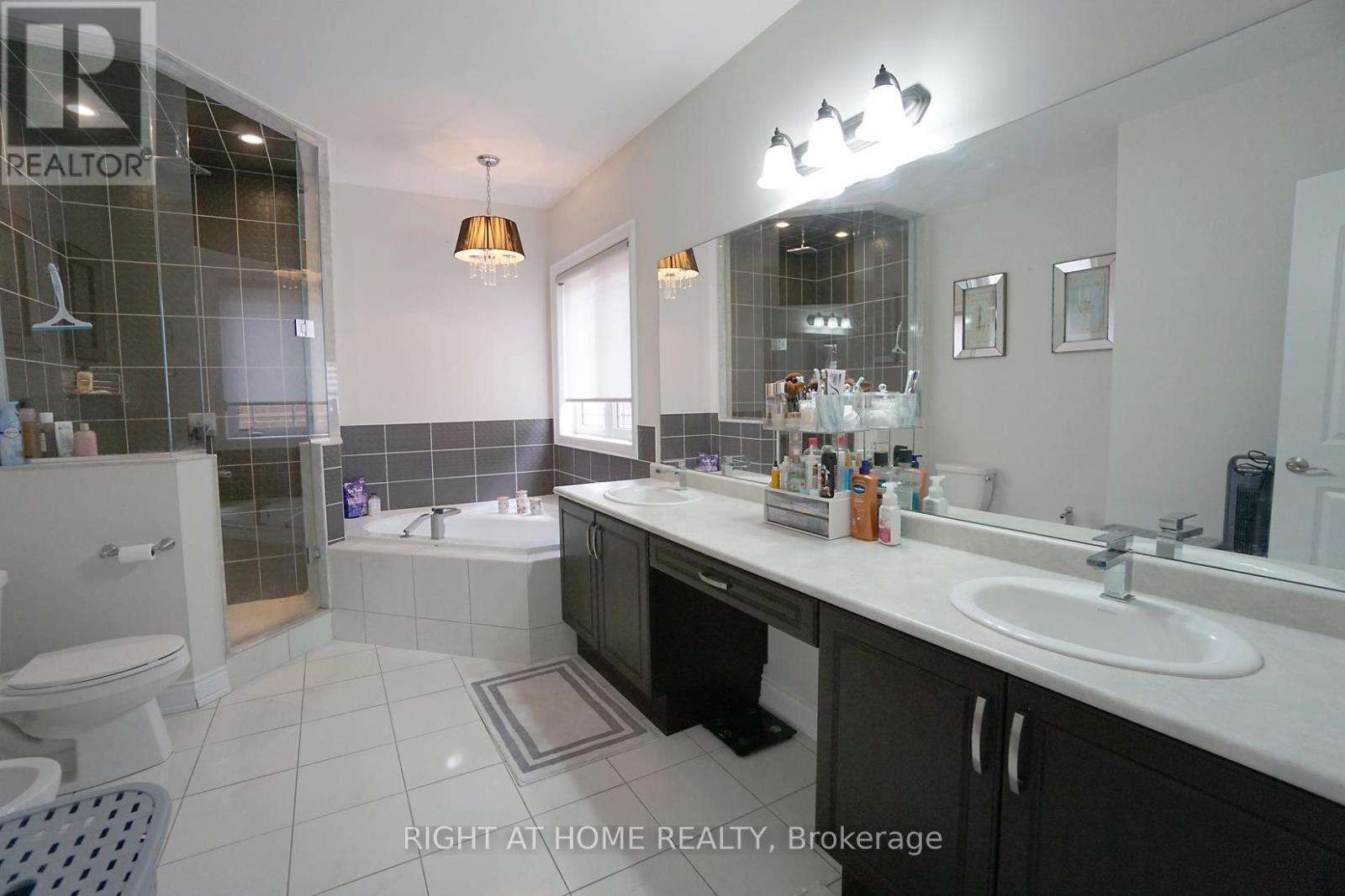 60 Chesney Crescent, Vaughan, Ontario  L4H 4A5 - Photo 44 - N12284698