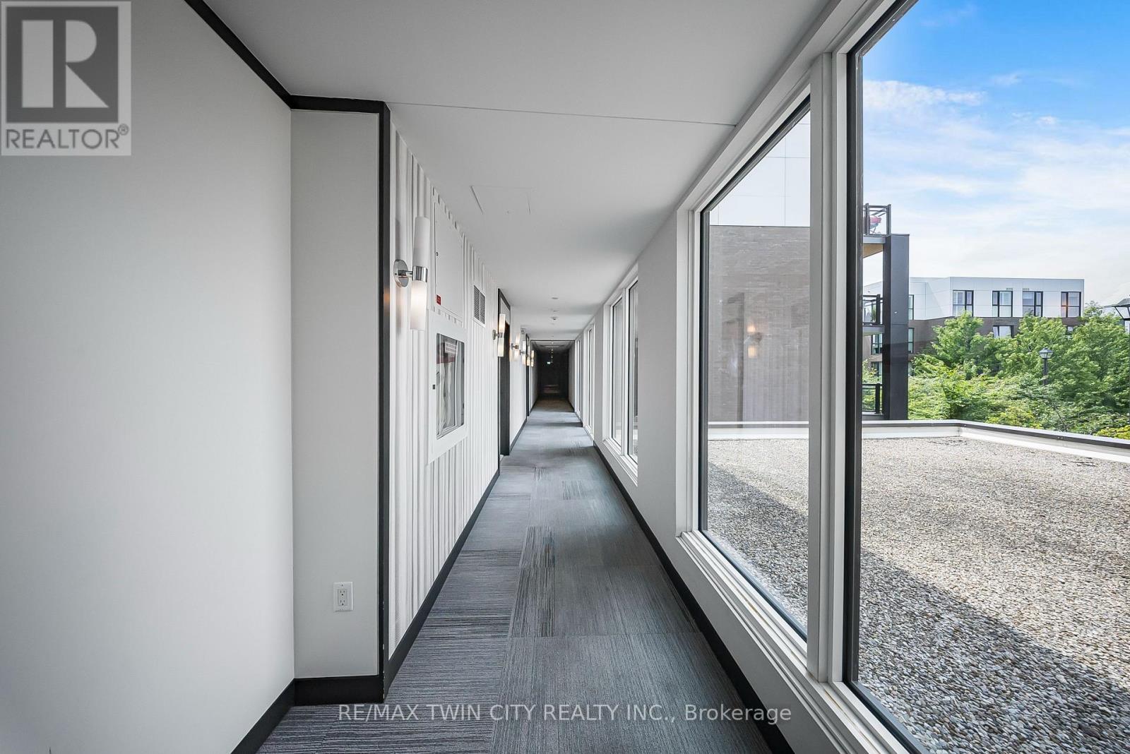 Property at 214 - 168 SABINA DRIVE image 4
