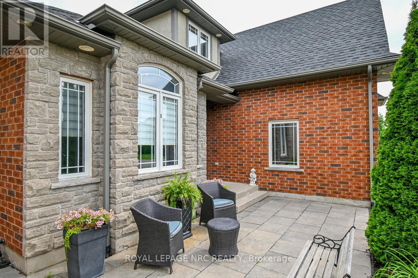 Property at 8665 WESTPORT DRIVE image 4
