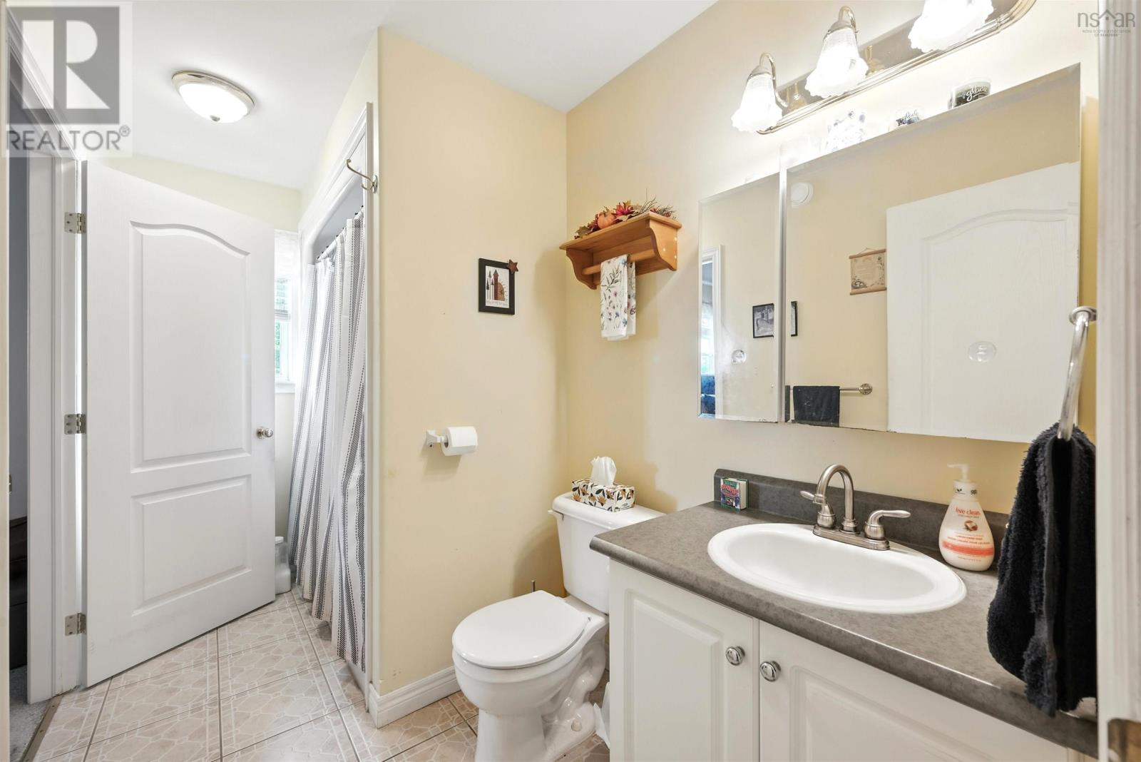 55 Lucasville Road, Middle Sackville, Nova Scotia  B4E 3E8 - Photo 19 - 202516310