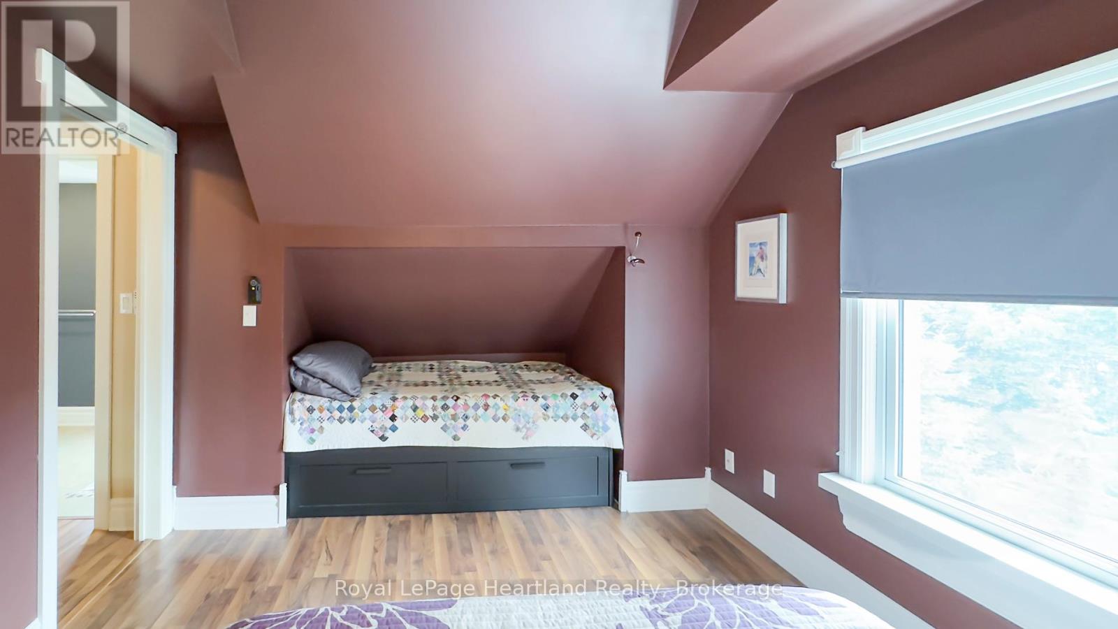 14 Centre Street, Bluewater, Ontario  N0M 2T0 - Photo 23 - X12284803