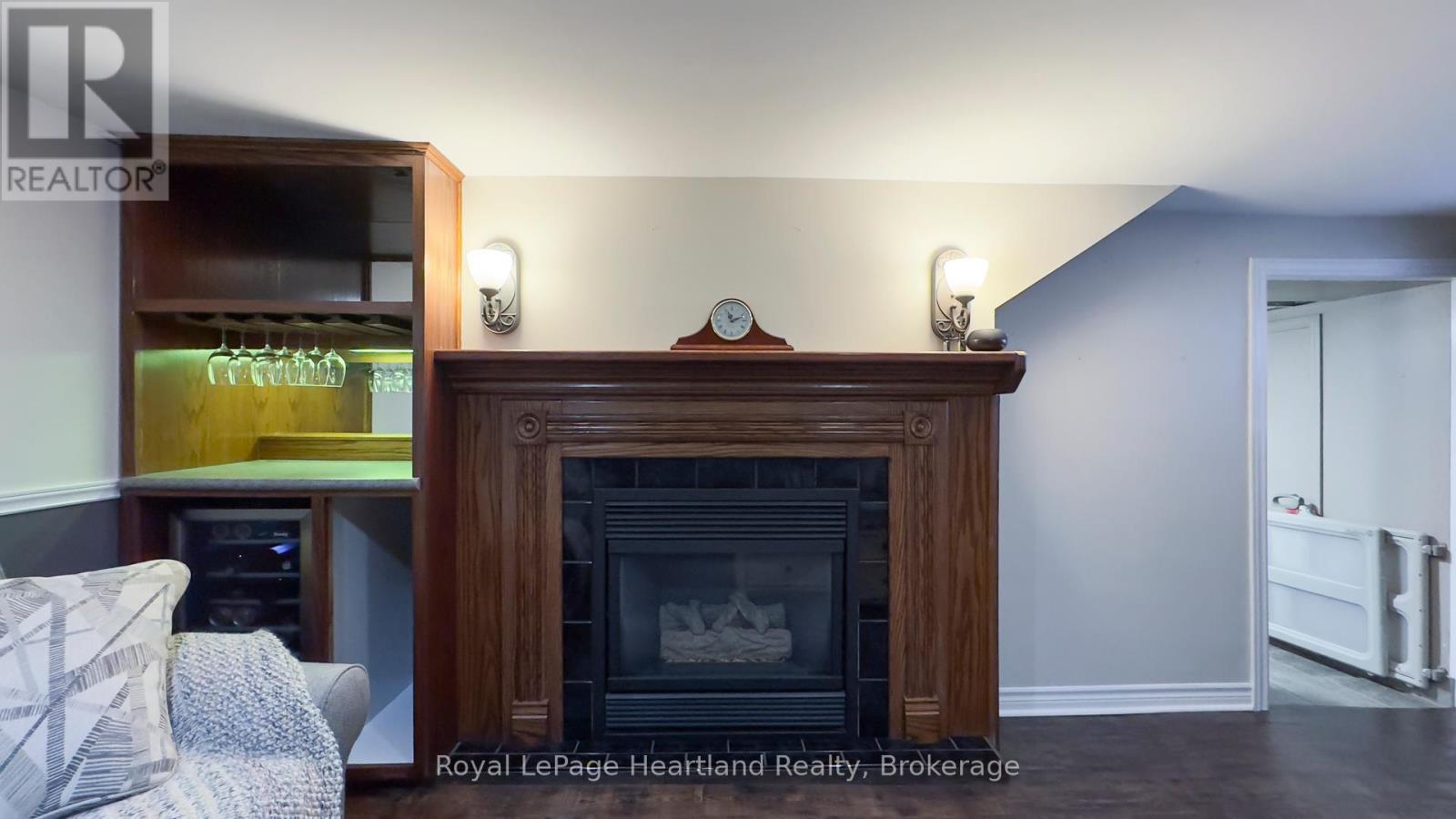 14 Centre Street, Bluewater, Ontario  N0M 2T0 - Photo 34 - X12284803