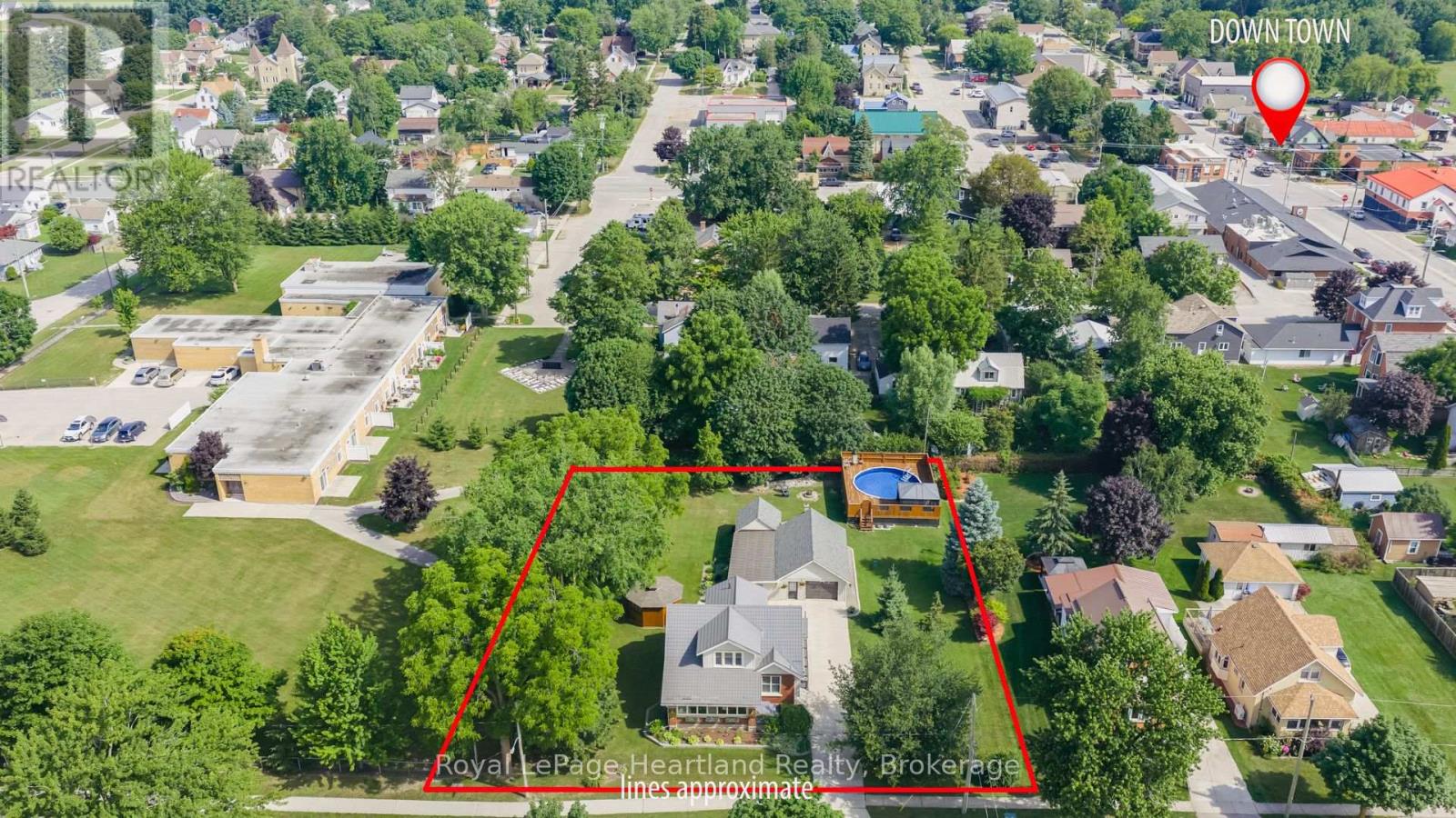 14 Centre Street, Bluewater, Ontario  N0M 2T0 - Photo 47 - X12284803