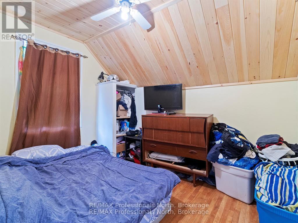 950 Muskoka Road S, Gravenhurst, Ontario  P1P 1K3 - Photo 28 - X12284812