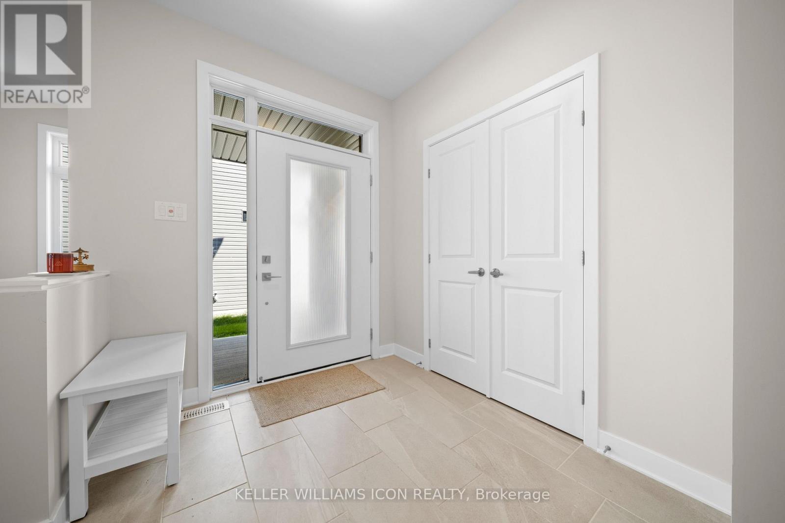 314 Whitham Crescent, North Grenville, Ontario  K0G 1J0 - Photo 3 - X12100452